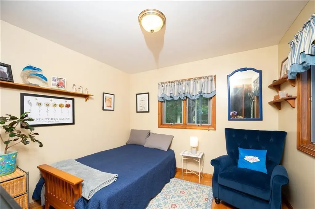 22 Harrison Street Bristol RI 02809