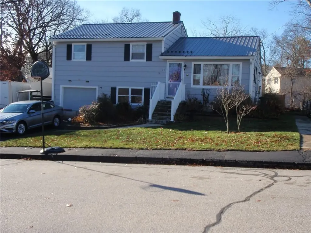 11 Kennedy Drive Coventry RI 02816