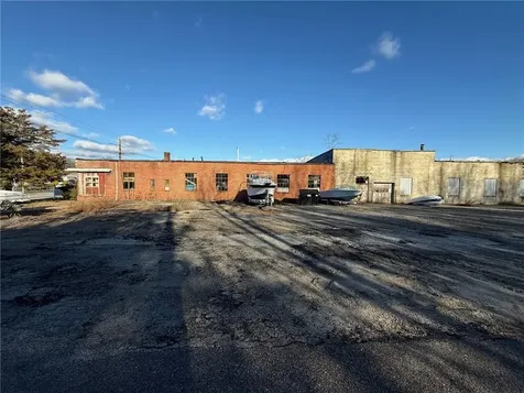 5810 Post Road Warwick RI 02818