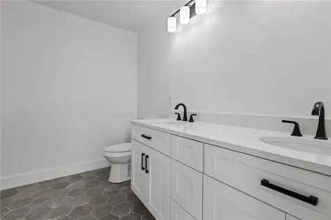 700 Sandy Lane Warwick RI 02889