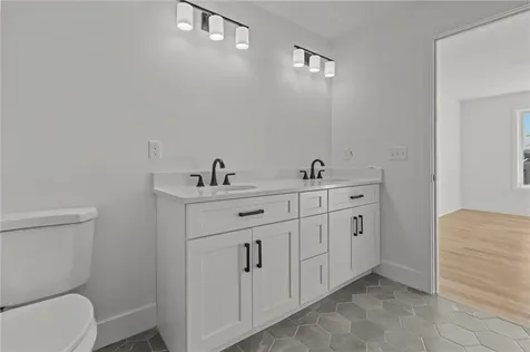 700 Sandy Lane Warwick RI 02889