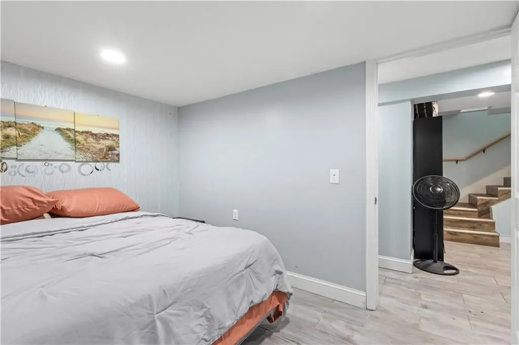 236 Gallatin Street Providence RI 02907