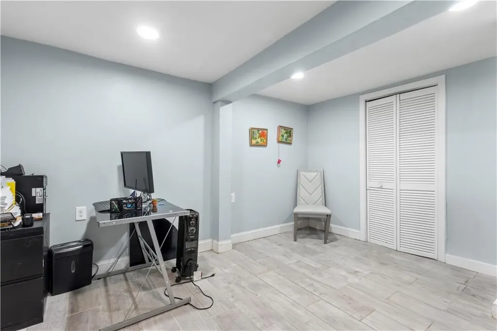 236 Gallatin Street Providence RI 02907