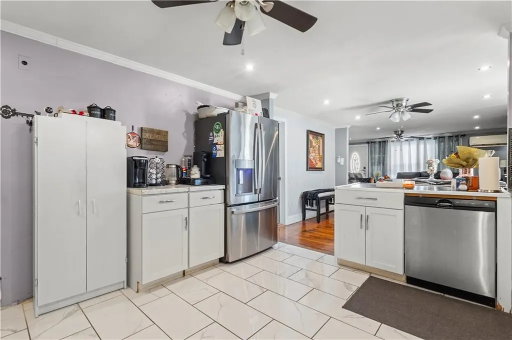 236 Gallatin Street Providence RI 02907