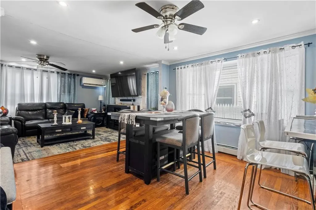 236 Gallatin Street Providence RI 02907