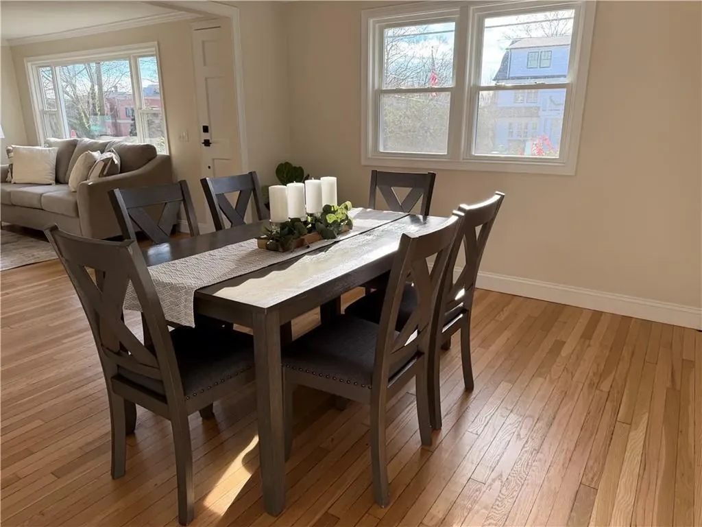 199 First Avenue East Greenwich RI 02818