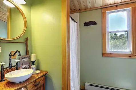 10 Narrow Lane Charlestown RI 02813