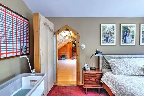 10 Narrow Lane Charlestown RI 02813