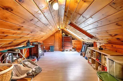 10 Narrow Lane Charlestown RI 02813