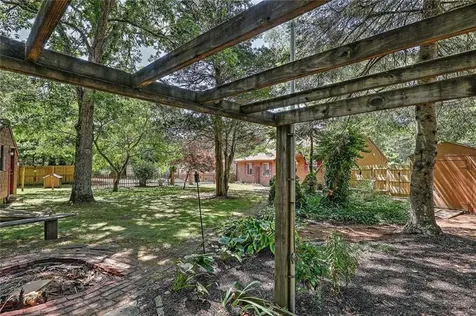 10 Narrow Lane Charlestown RI 02813