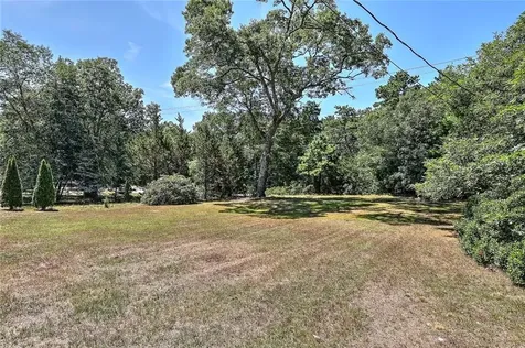 10 Narrow Lane Charlestown RI 02813