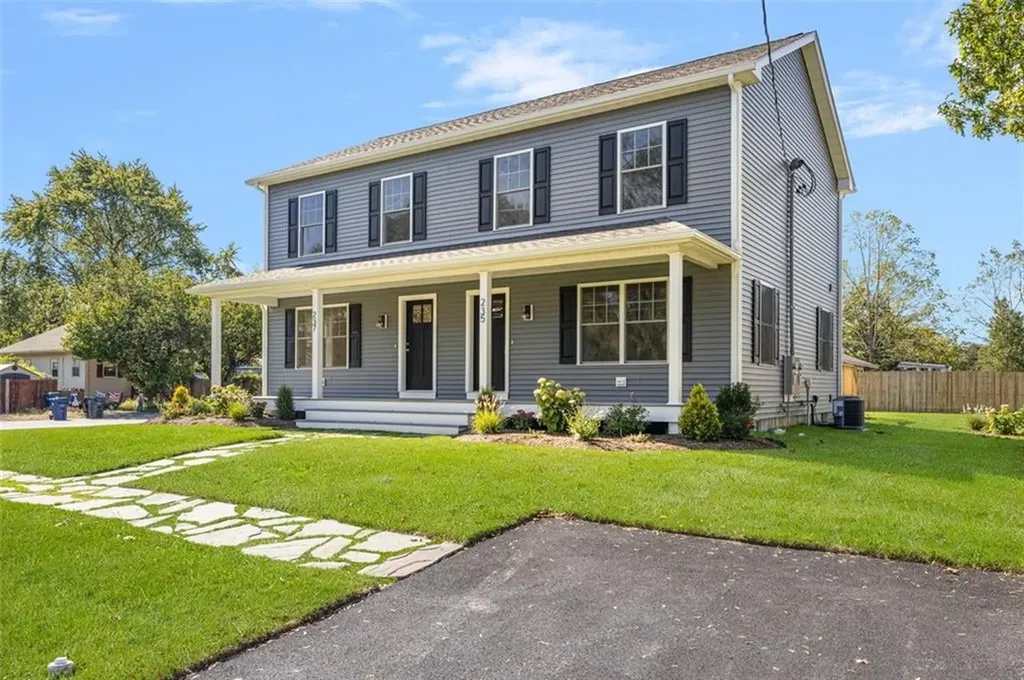 71 Pinehurst Avenue Warwick RI 02889