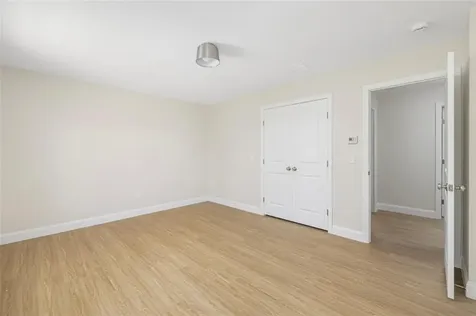 71 Pinehurst Avenue Warwick RI 02889