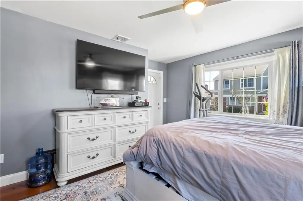 136 Windmill Street Pawtucket RI 02860