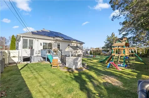 136 Windmill Street Pawtucket RI 02860