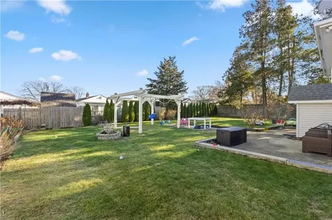 136 Windmill Street Pawtucket RI 02860