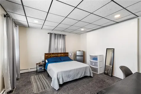 574 Central Avenue Pawtucket RI 02861