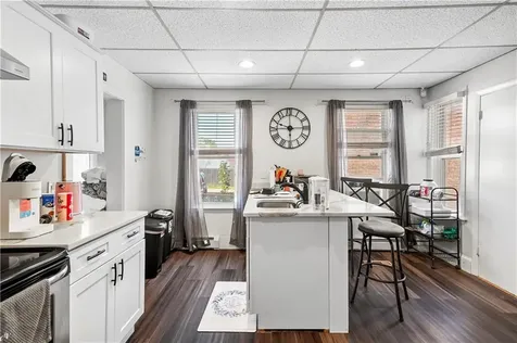 574 Central Avenue Pawtucket RI 02861