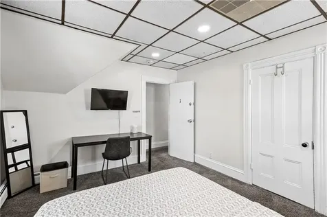 574 Central Avenue Pawtucket RI 02861