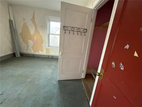 139 Babcock Street Providence RI 02905