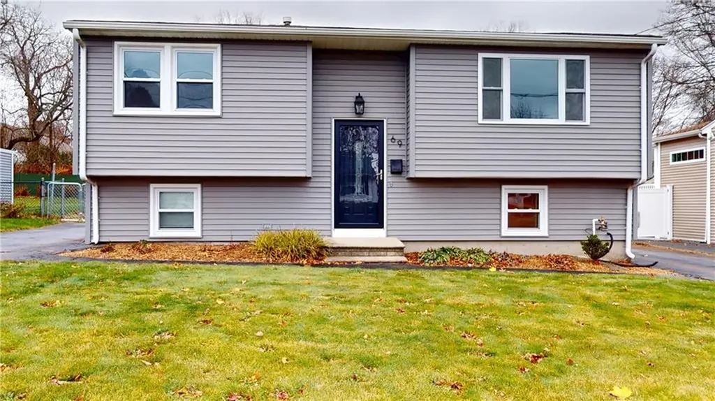 69 Cushing Street North Providence RI 02904