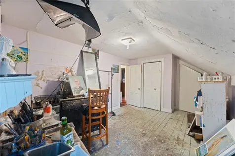 39 Hazard Avenue South Kingstown RI 02879