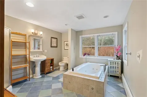 39 Hazard Avenue South Kingstown RI 02879