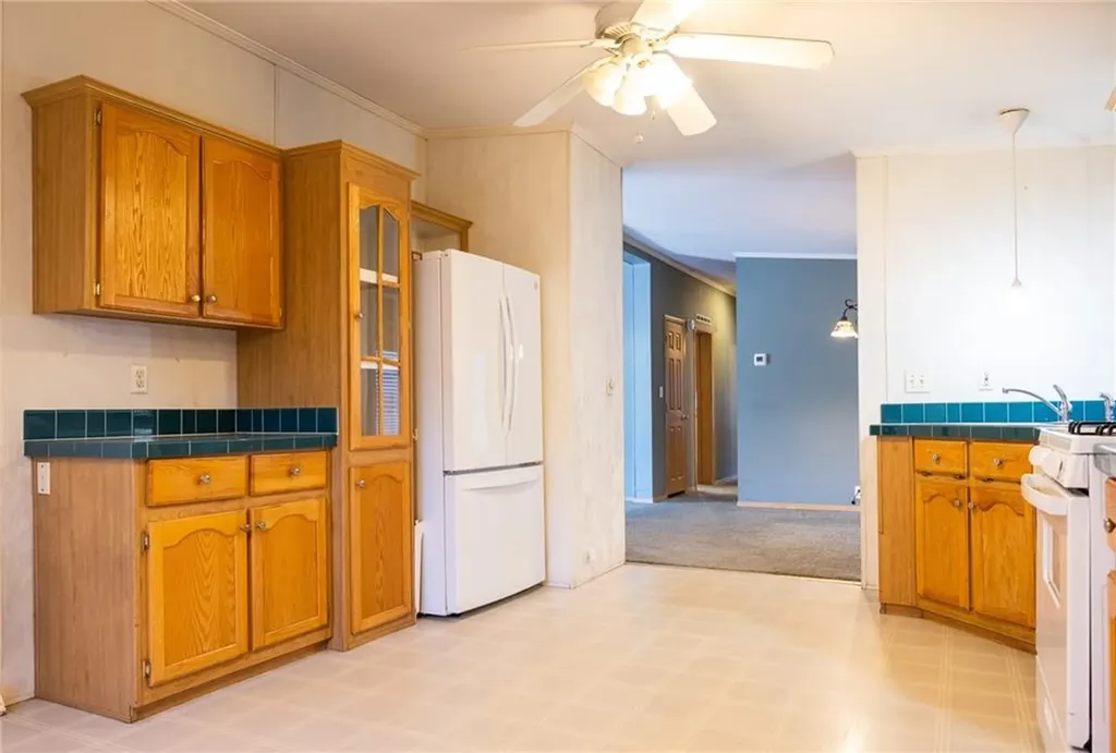 15 Kelly Lane Coventry RI 02816