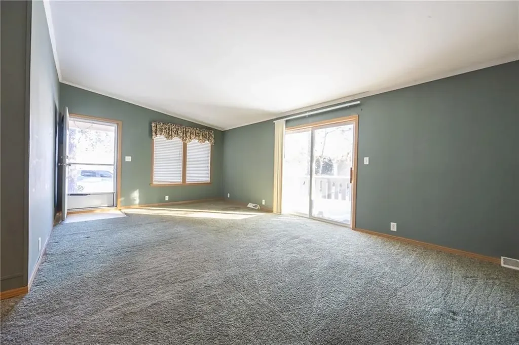 15 Kelly Lane Coventry RI 02816