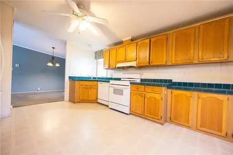 15 Kelly Lane Coventry RI 02816