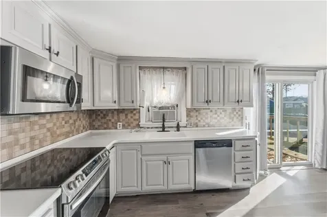 16 North Rose Street East Providence RI 02914