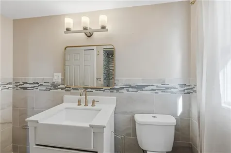 16 North Rose Street East Providence RI 02914