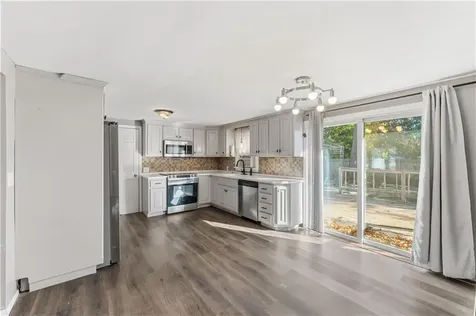 16 North Rose Street East Providence RI 02914