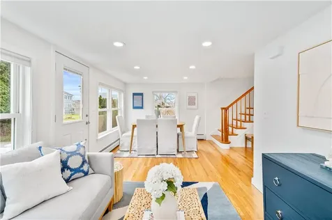 29 Wiliam Avenue Tiverton RI 02878