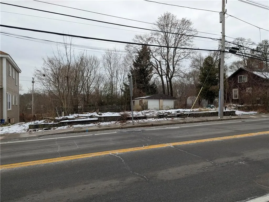 420 Washington Street Coventry RI 02816