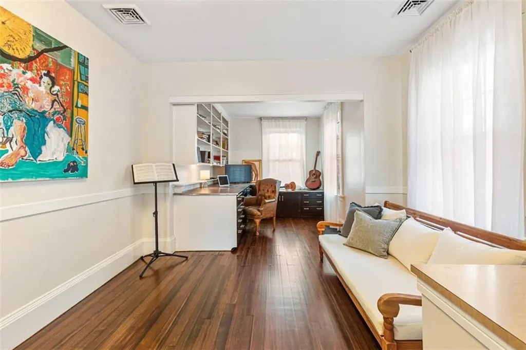 41 Taber Avenue Providence RI 02906