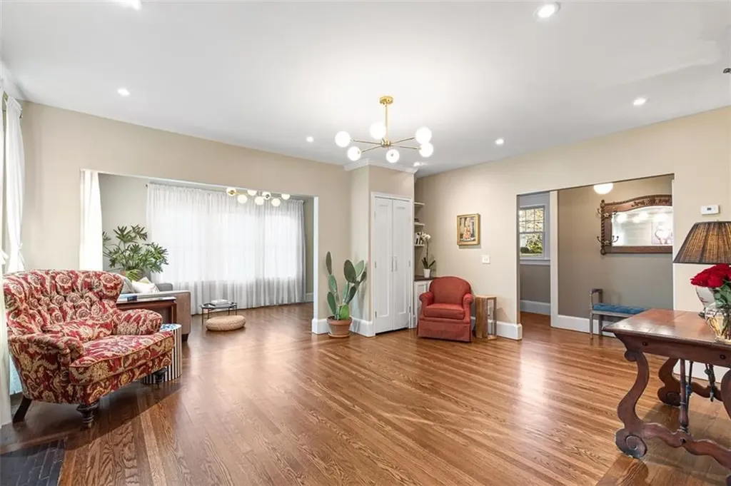 41 Taber Avenue Providence RI 02906