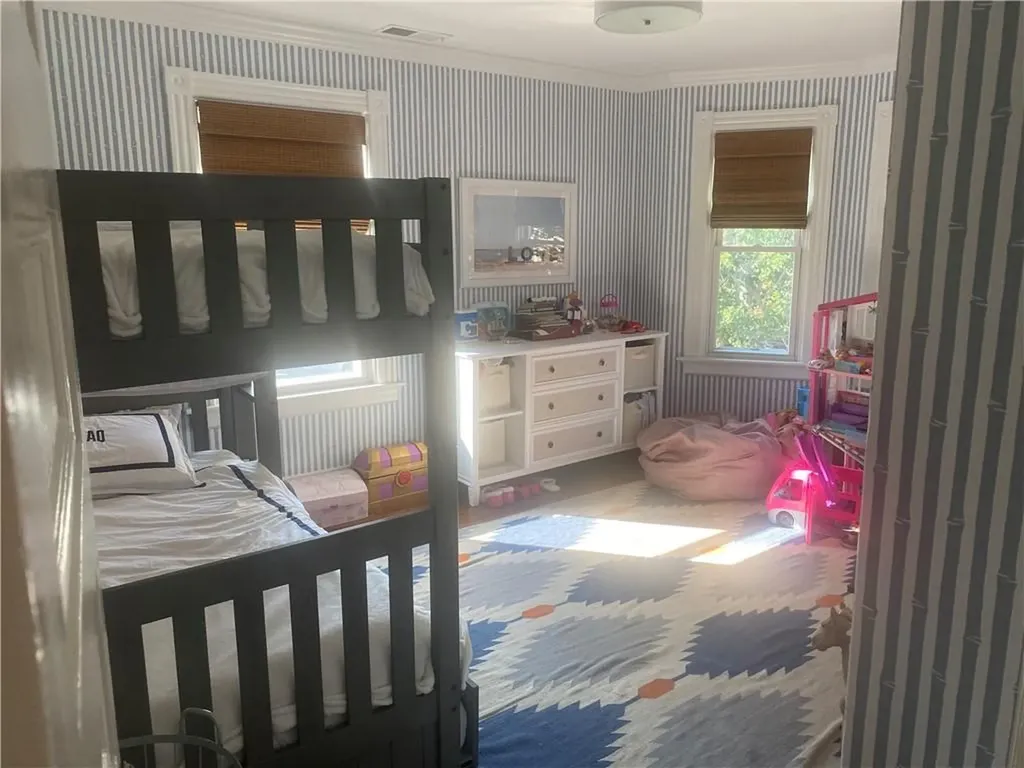 27 Mann Avenue Newport RI 02840