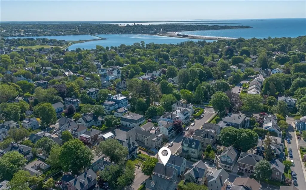 27 Mann Avenue Newport RI 02840