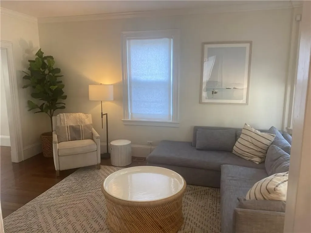 27 Mann Avenue Newport RI 02840