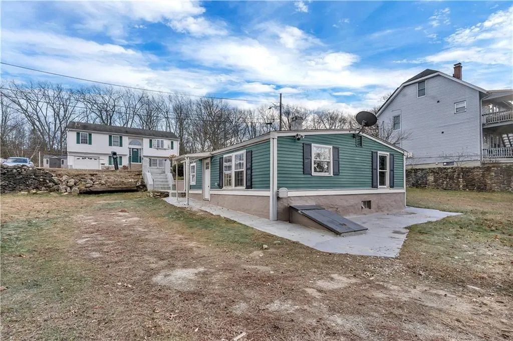 1 Admiral Street Woonsocket RI 02895