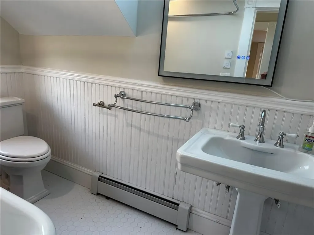 100 Maple Avenue Barrington RI 02806