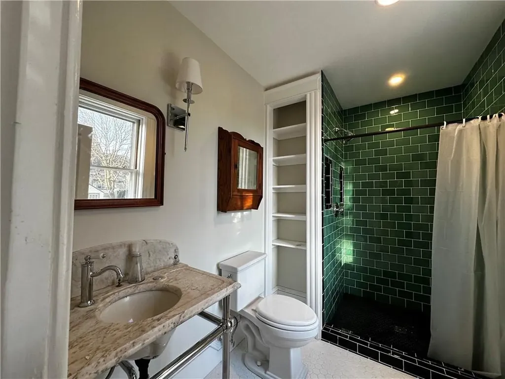 100 Maple Avenue Barrington RI 02806