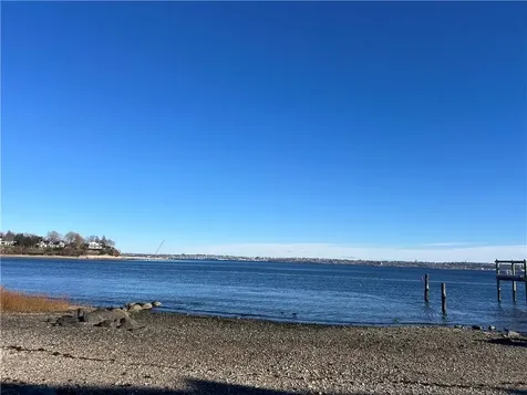 48 Narrows Road Bristol RI 02809