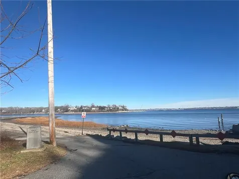 48 Narrows Road Bristol RI 02809