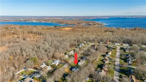 48 Narrows Road Bristol RI 02809