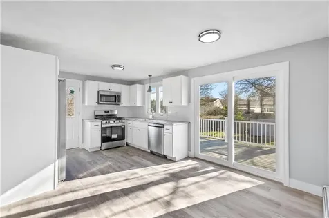 48 Narrows Road Bristol RI 02809