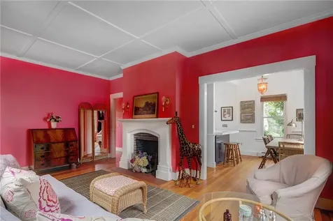 24 Hunter Avenue Newport RI 02840