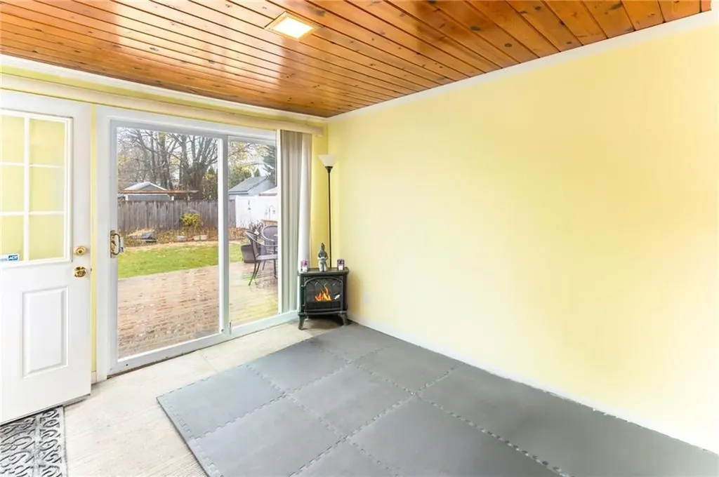 66 State Street Pawtucket RI 02861