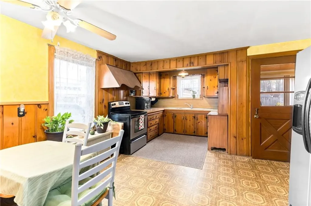 66 State Street Pawtucket RI 02861